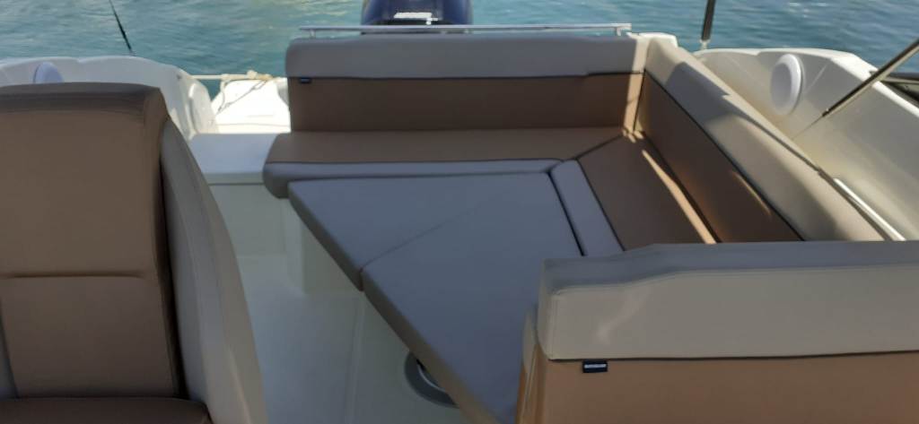 Quicksilver Activ 805 Cruiser (8)